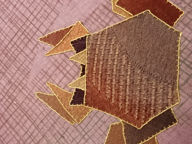  手織り紬金駒刺繍蟹に抽象犬模様袋帯